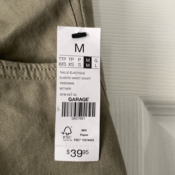 NWT Khaki green high waist shorts size M - Picture 3 of 4